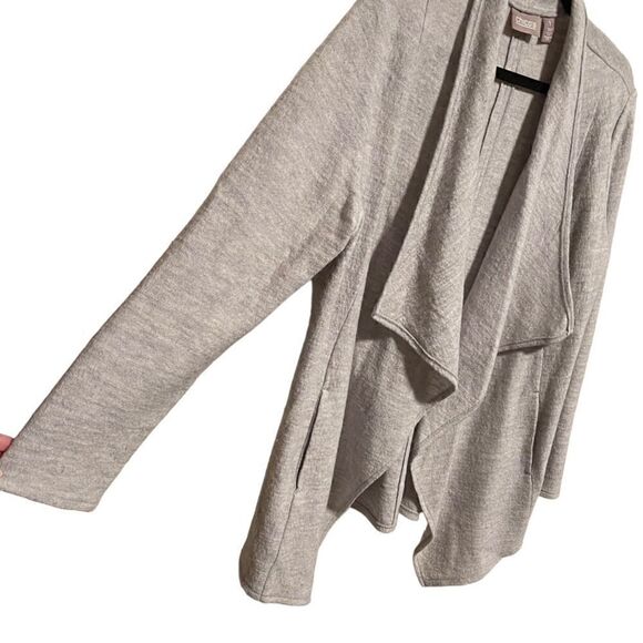 Chico’s- Women’s Grey Knit Wool Waterfall Open Front Cardigan, Size 1 = US 6 - Picture 3 of 10